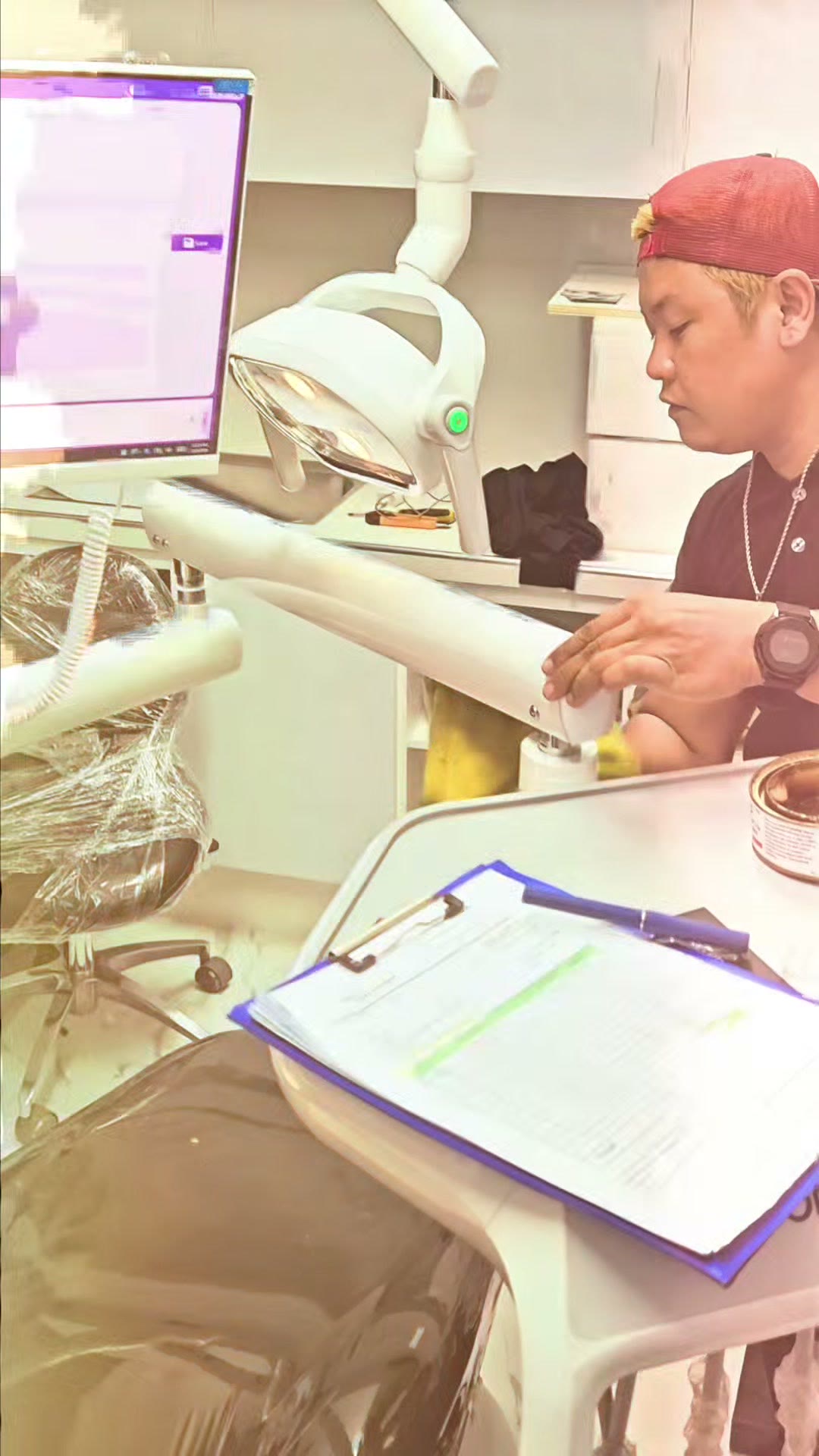 Our technician adjusting the assembled DX-A3S with its monitor arm mounted