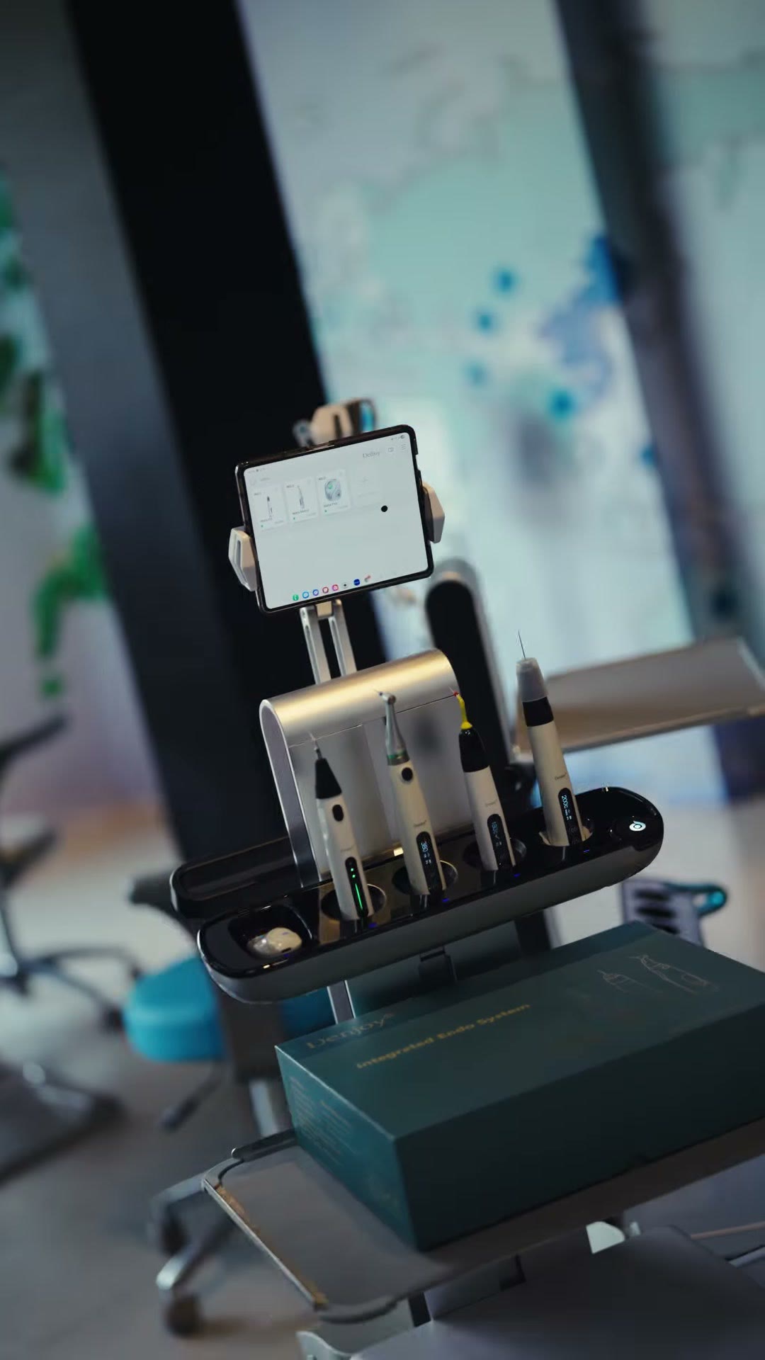 The Denjoy endo cart standing on the showroom floor