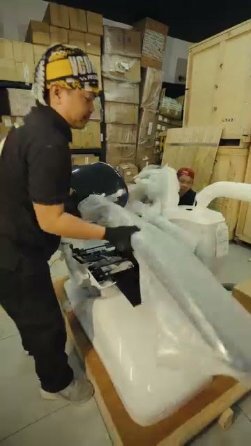 Unwrapping the seat and backrest cushions