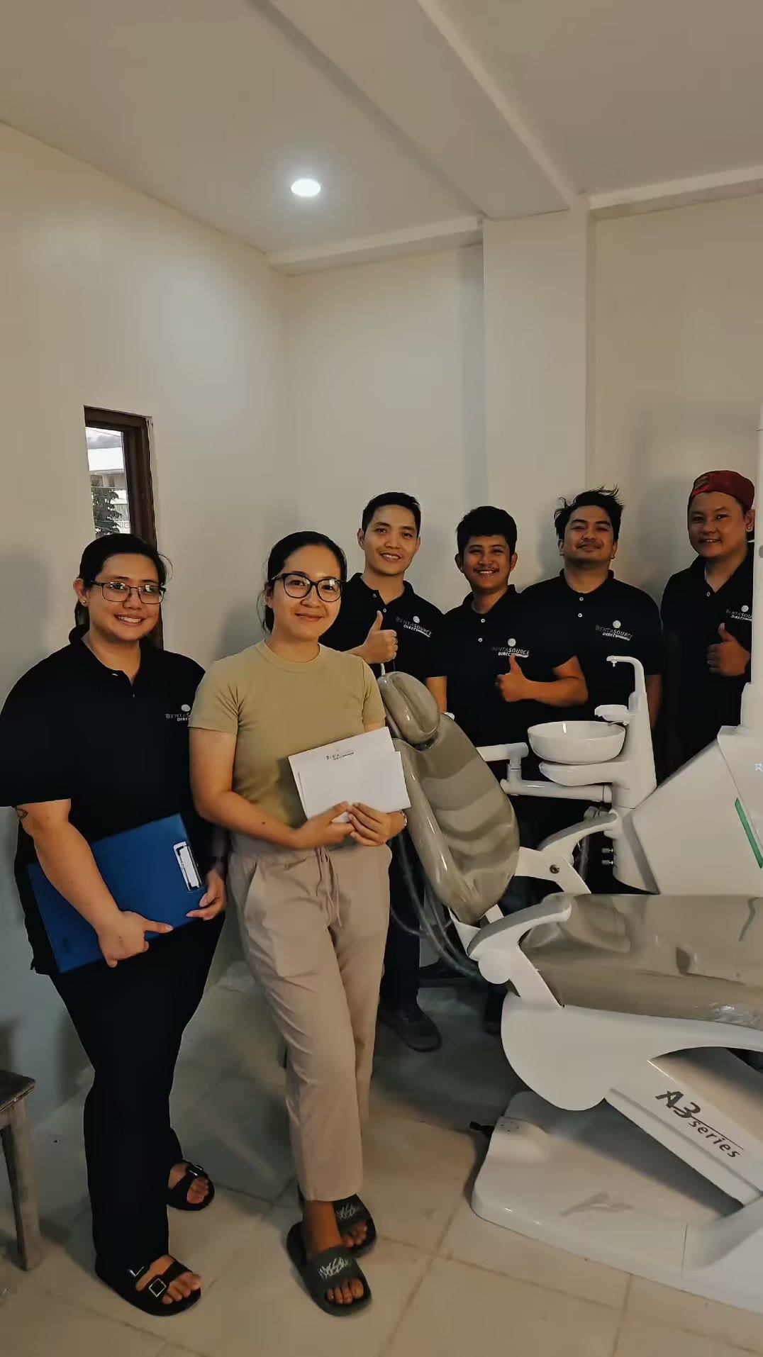 Our team with the dentist beside the installed ROSON A3L