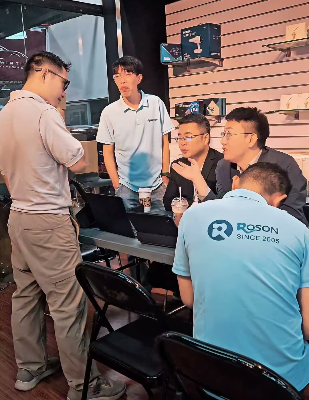 DSD CEO Jason Ramirez and ROSON CEO George Chen sharing their vision during the strategy session
